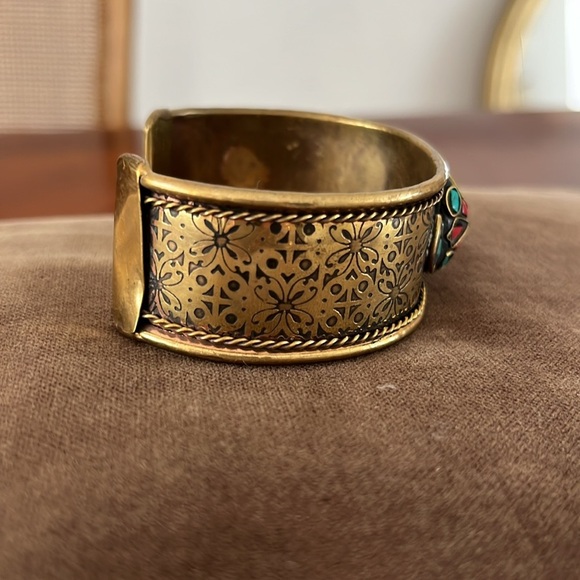 Ethnic Turquoise Brass Cuff Bracelet - Picture 2 of 4